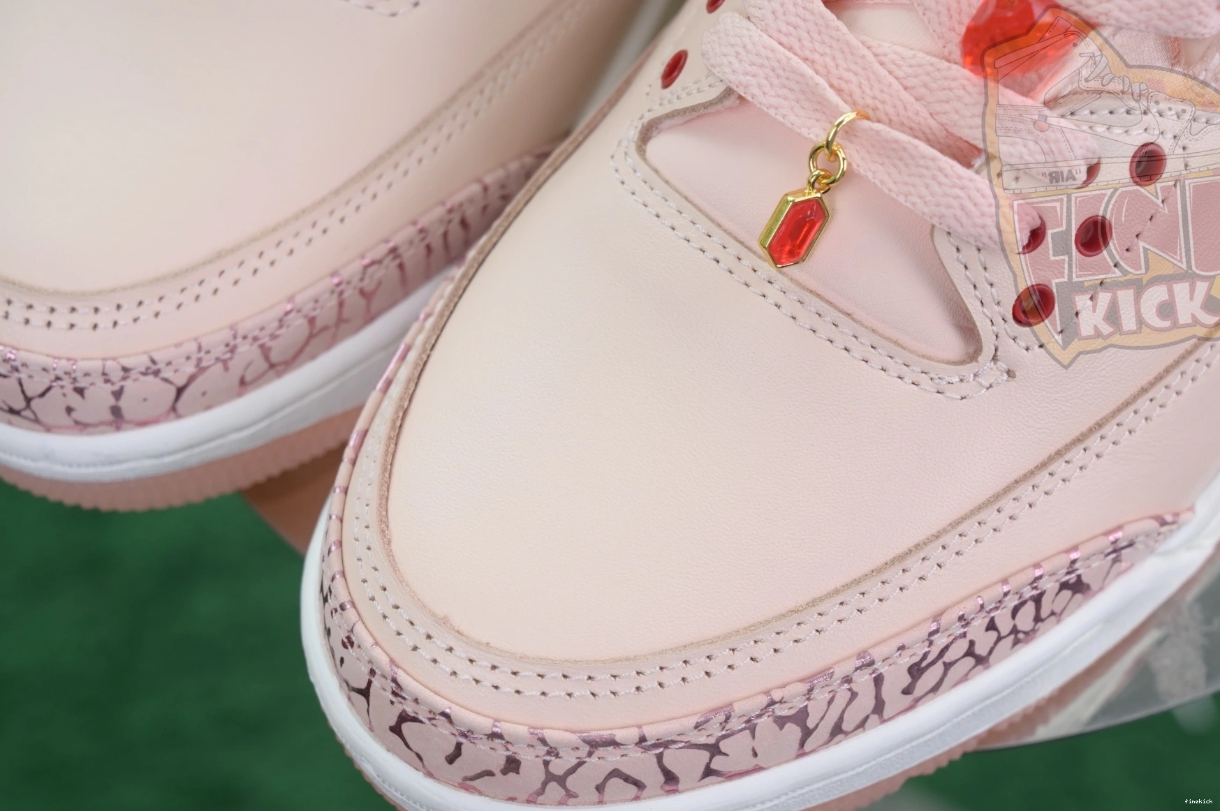 Valentine's Jordan Jordan 3 Air Day 1231